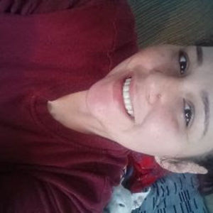 Meet your Posher, Carmela